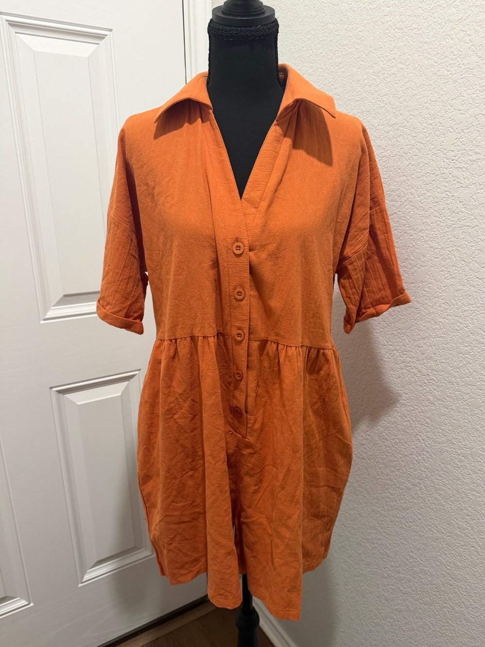 Deep Self Women's Small Button Front Romper, Rust Orange, New With Tags